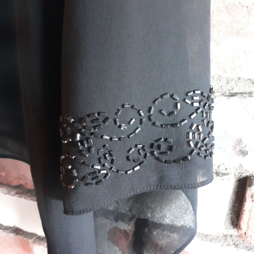 Shawl - Picture 2 of 4